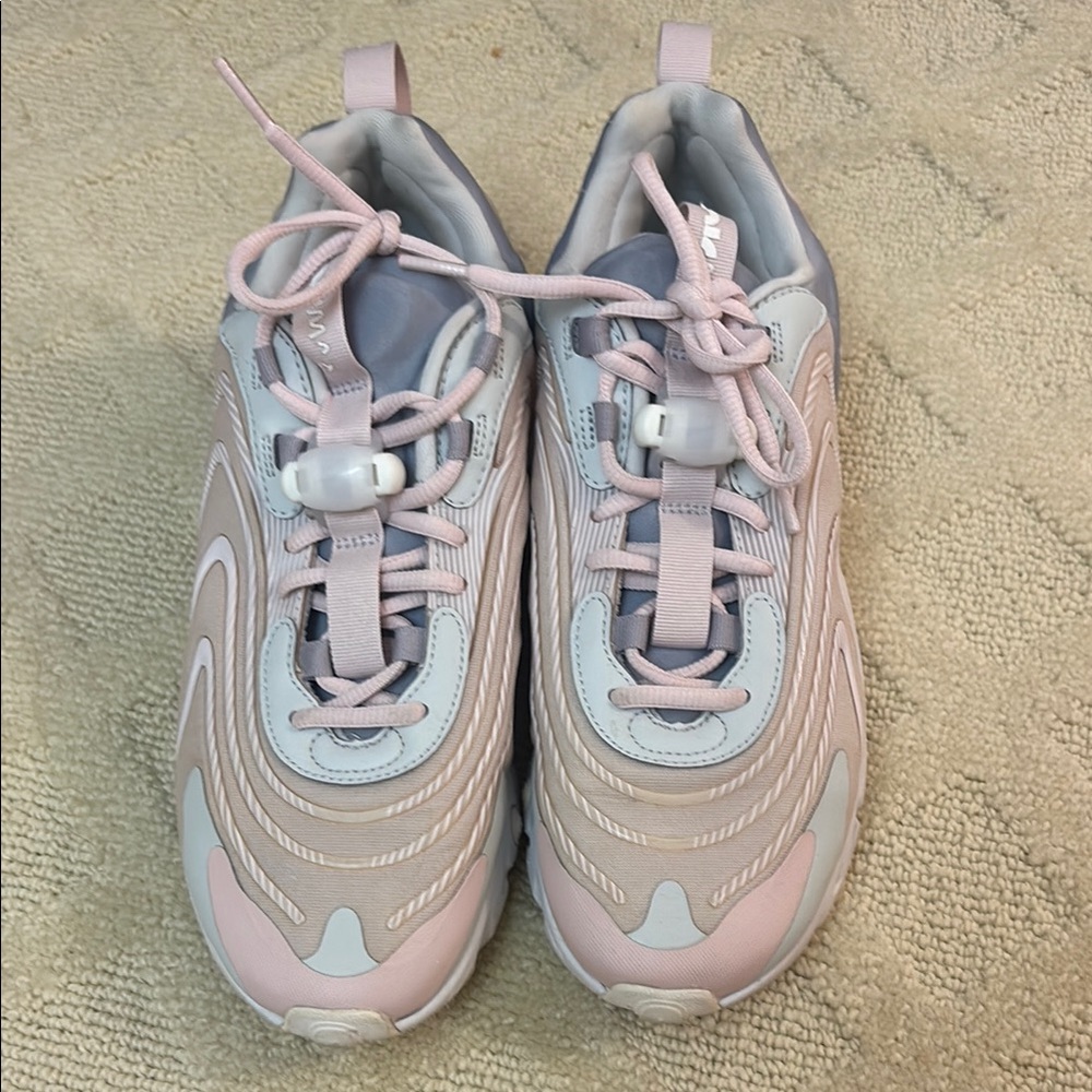 Nike Women's Athletic Shoes in Pink and Gray